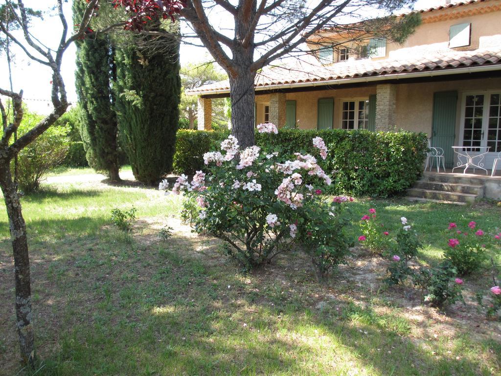 Clos Sainte-Garde Saint Didier  Kamer foto