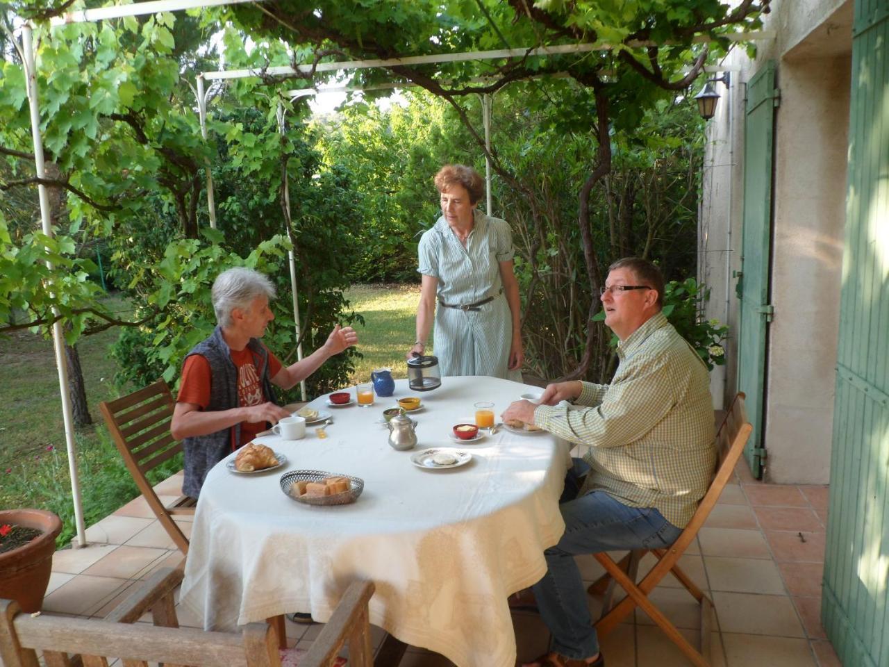 Clos Sainte-Garde Saint Didier  Buitenkant foto